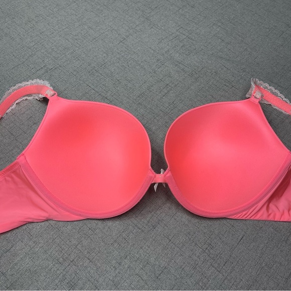 Victoria Secret’s Pink Push Up Bra Lace Trim 38D New - Picture 6 of 7